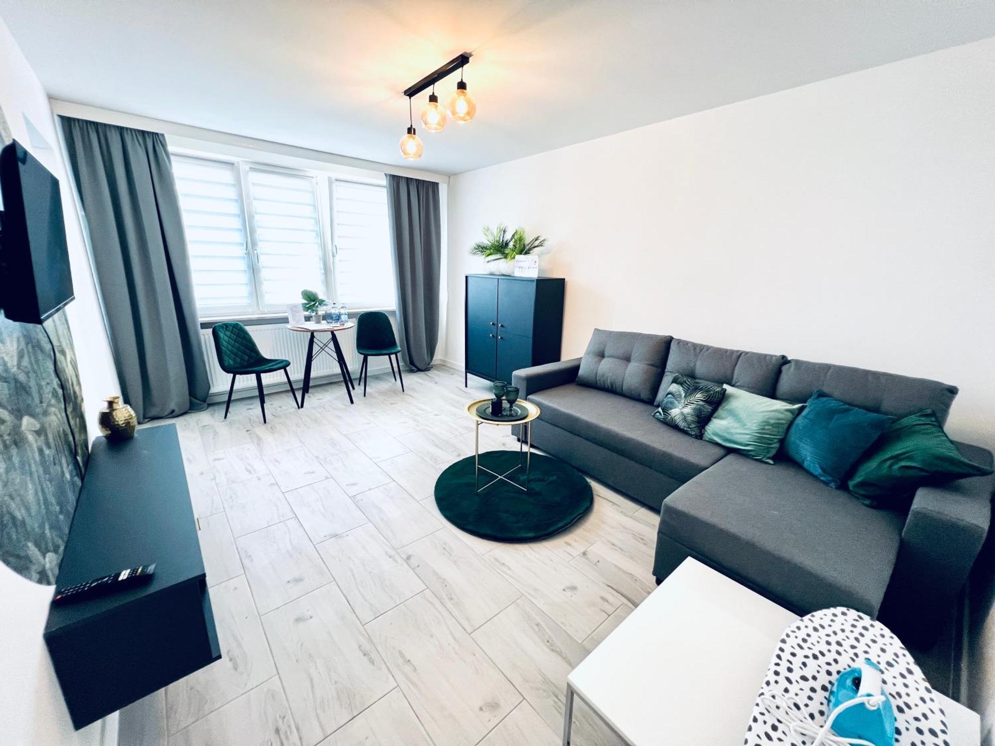 Apartament Happy Place Family & Business Targi Кельце Екстер'єр фото