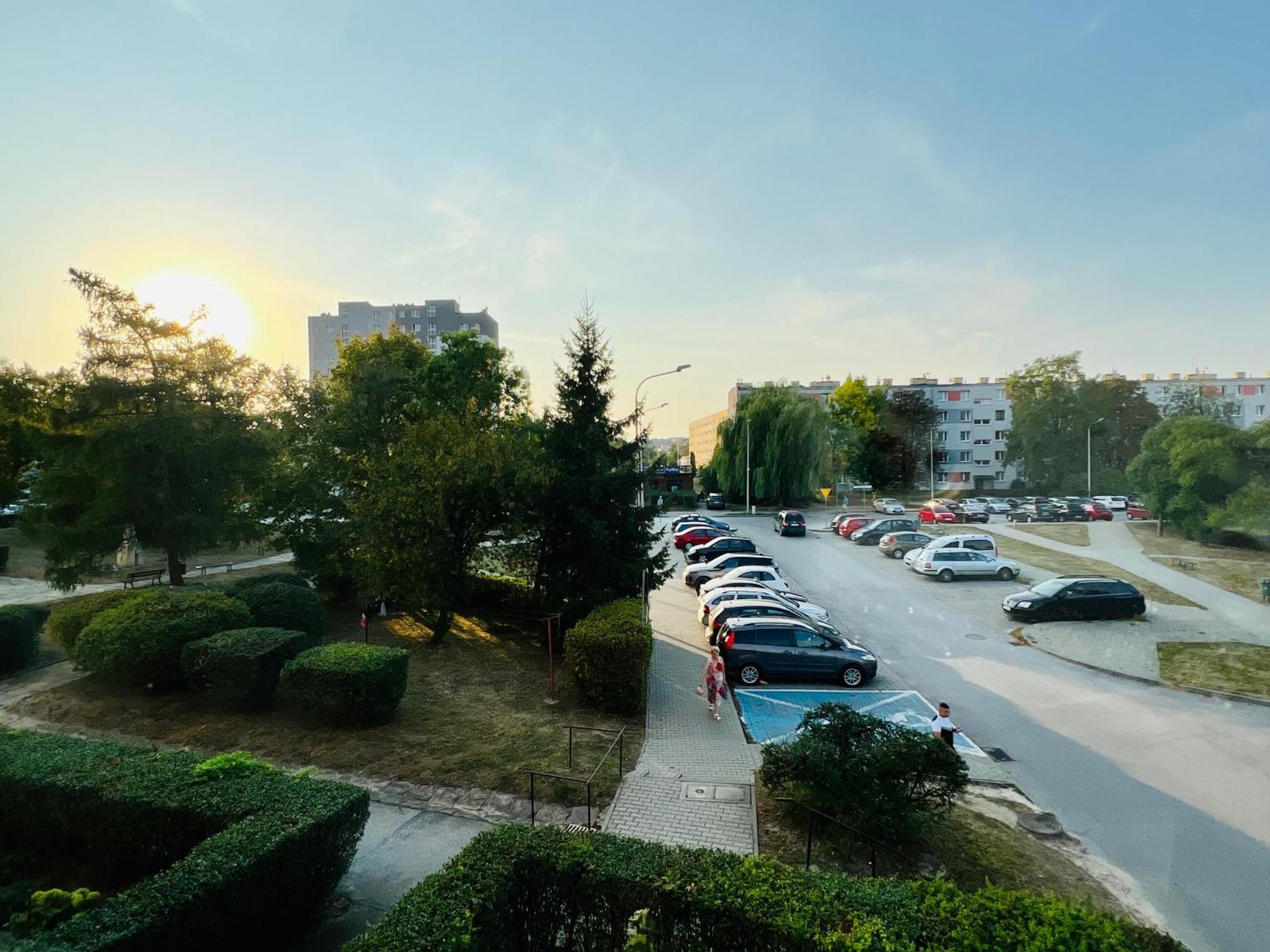 Apartament Happy Place Family & Business Targi Кельце Екстер'єр фото